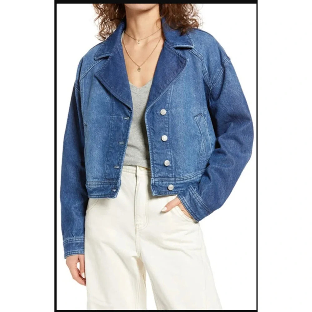 Free People Crop Denim Trucker Jacket In Gemini Wash Size Medium‎